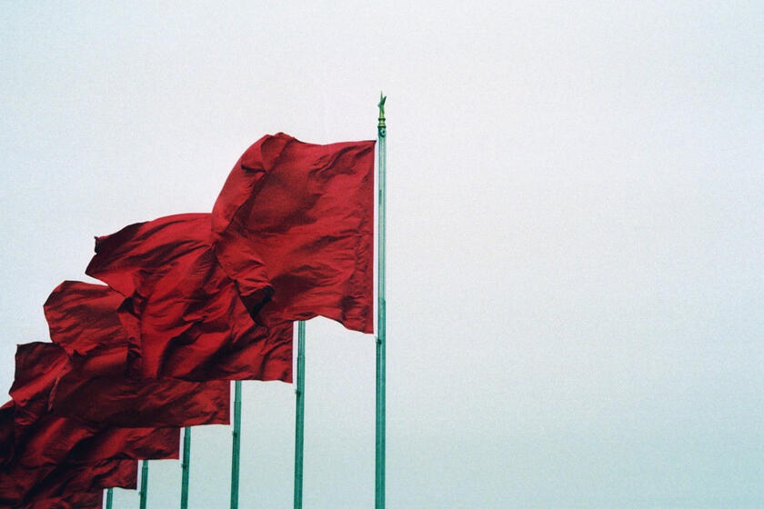 3 Credit Card Red Flags to Always Avoid