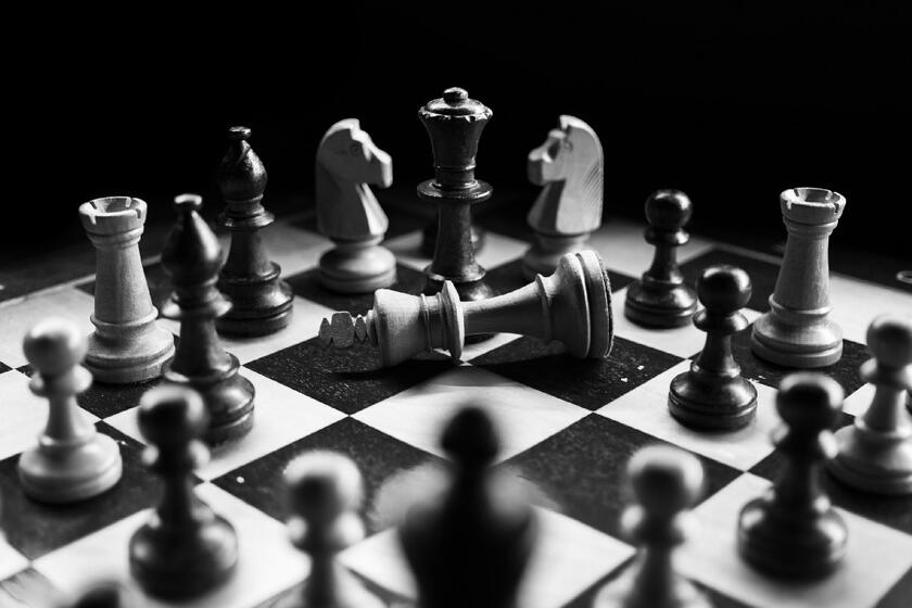 2 Reasons Why You Should Stop Being Distracted by Others Investment Strategies