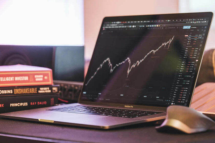 How to Invest Like a Pro with Just a Few ETFs