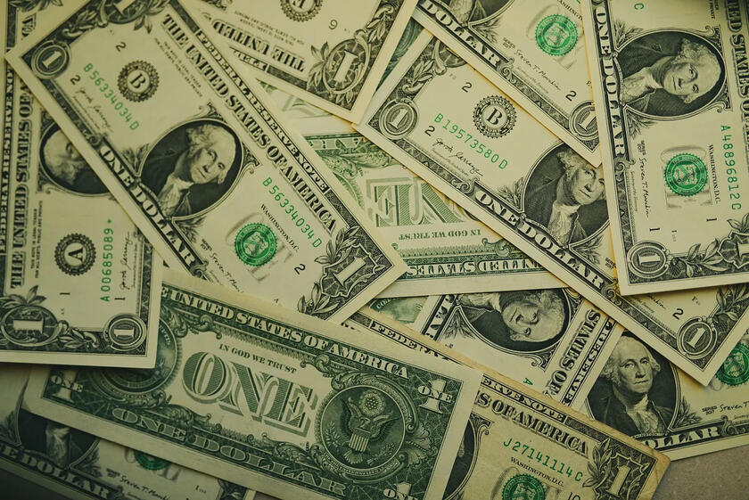 Small Money Habits That Lead to Big Results