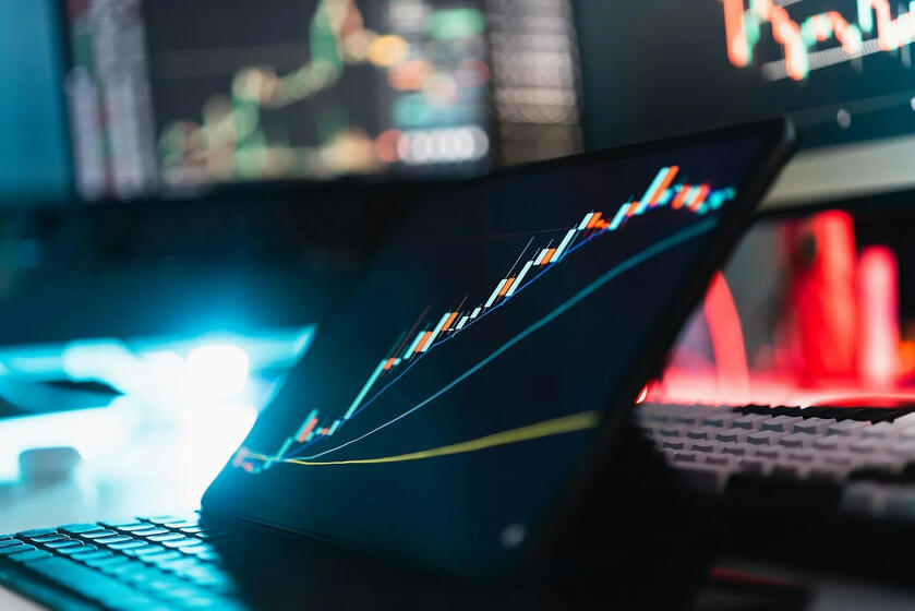 SCHG vs VUG: The Growth ETF Showdown