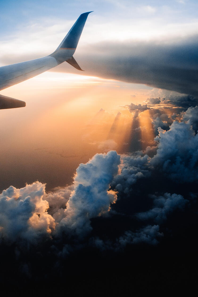 2 Ways General Travel Cards Differentiate from Airline Cards