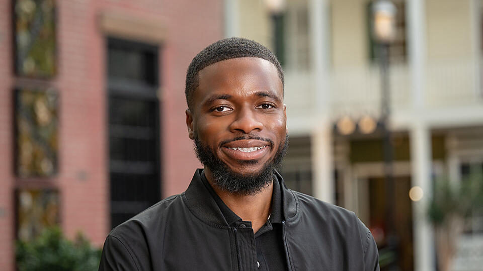 Tunji Onigbanjo Headshot